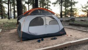 Worm Battle after a hike in the Grand Canyon